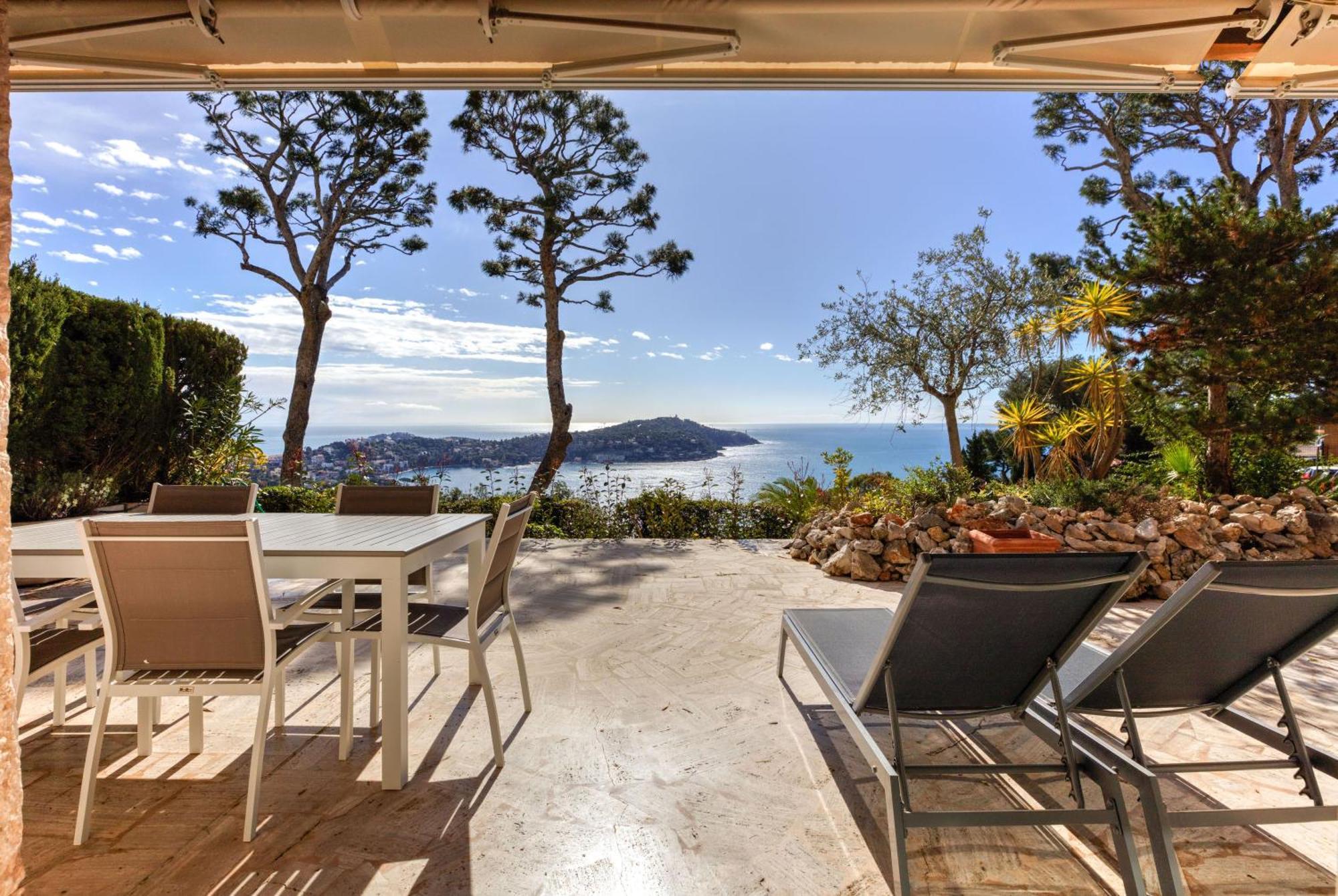ヴィルフランシュ・シュル・メールGiant Terrace On A Stunning Viewアパートメント エクステリア 写真