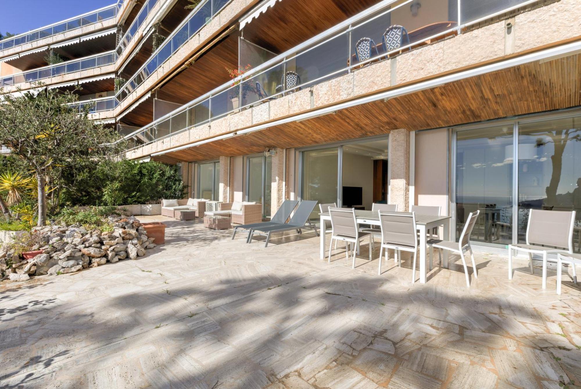 ヴィルフランシュ・シュル・メールGiant Terrace On A Stunning Viewアパートメント エクステリア 写真
