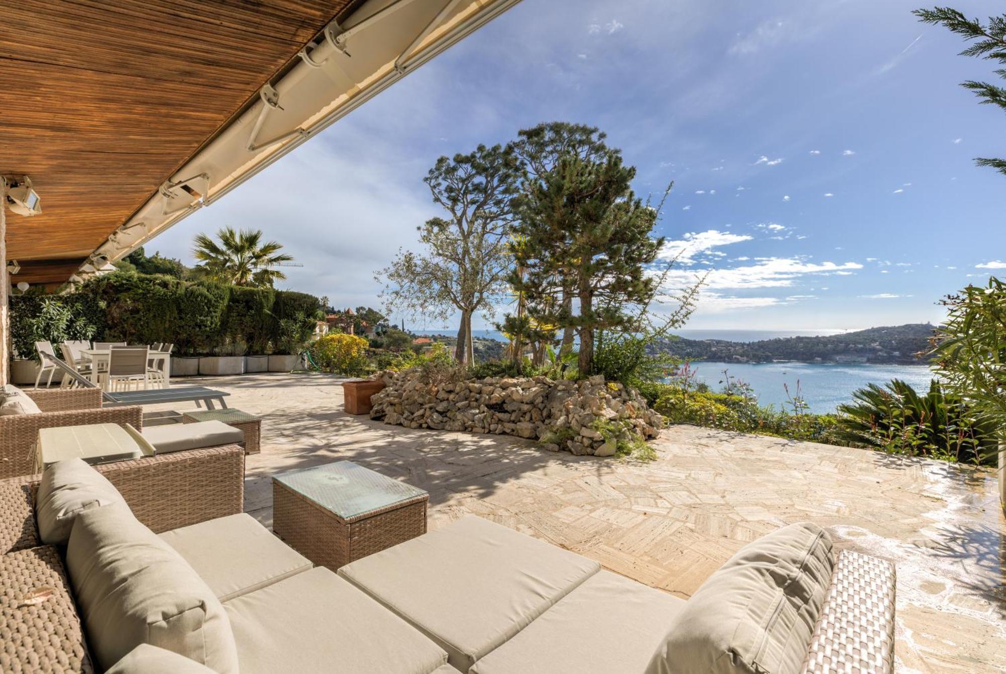 ヴィルフランシュ・シュル・メールGiant Terrace On A Stunning Viewアパートメント エクステリア 写真